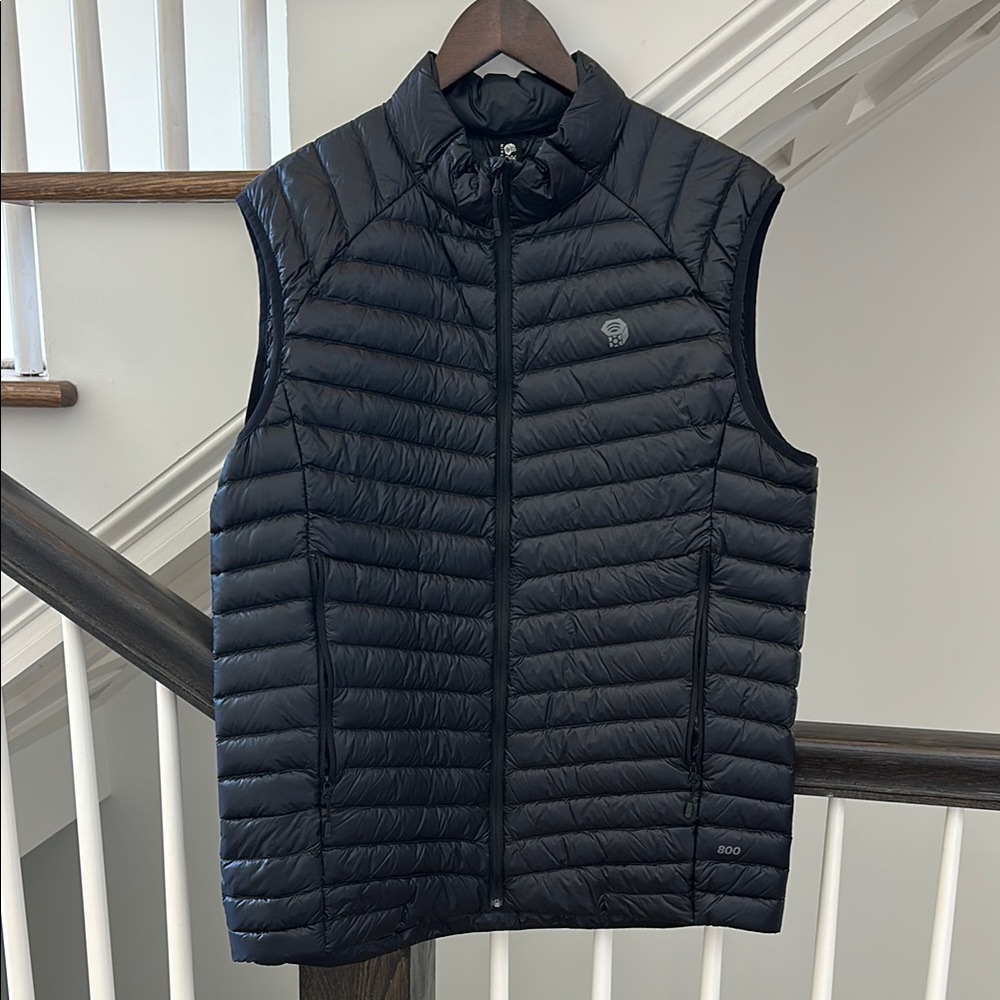 Men's Mountain Hardwear Ghost Whisperer/2 Black Puffer Vest